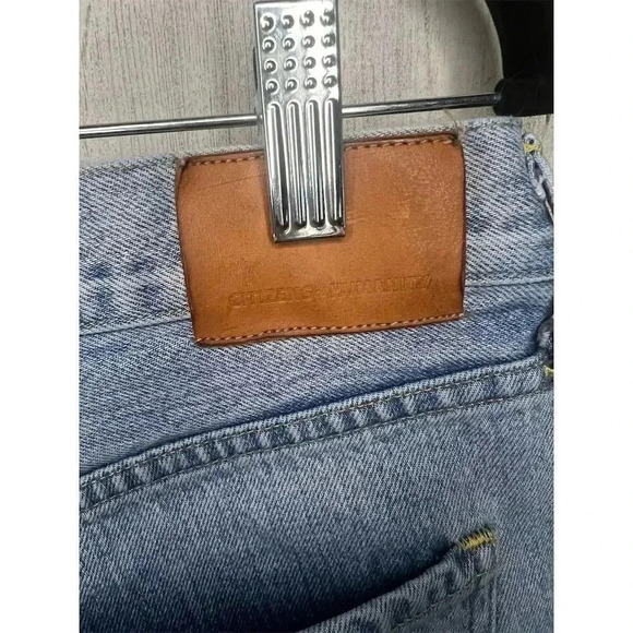 Citizens of Humanity Emerson Boyfriend Jeans Size 27 Light Wash Distressed - Picture 7 of 12